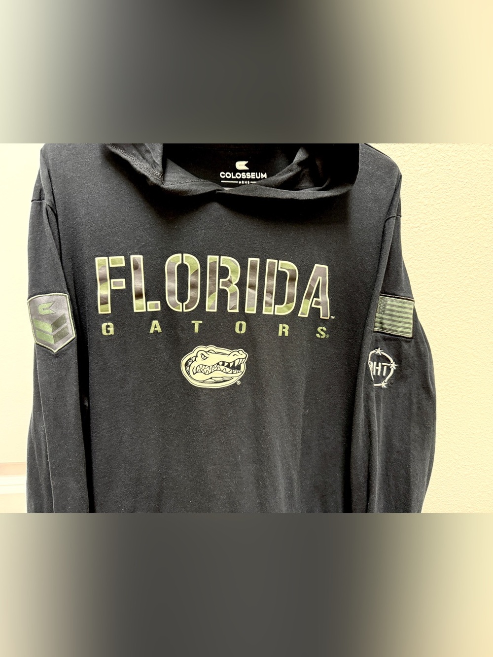 Colosseum Black Florida Gators hoodie long sleeve shirt for men